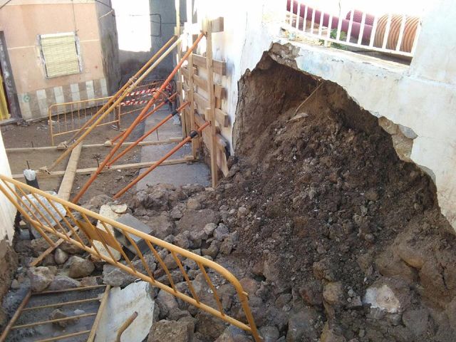 El PSOE exige la paralización inmediata de toda obra en Calvario Viejo mientras no se garantice la seguridad de los vecinos - 1, Foto 1