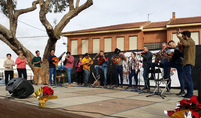 El encuentro de cuadrillas ´José López Asensio´ llenó un año más de música y bailes la Navidad torreña - 2, Foto 2
