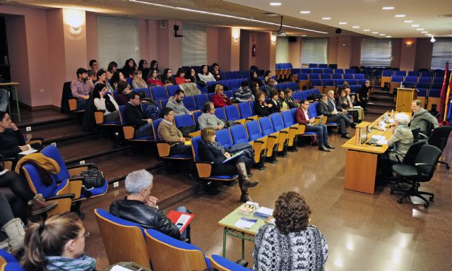 La Universidad de Murcia acoge las II Jornadas sobre los Derechos de la Infancia en el Hemiciclo de Letras - 3, Foto 3