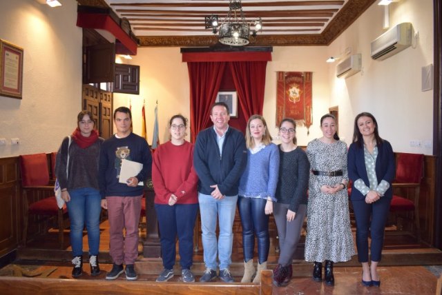 Convenio de colaboración entre el Consejo Local de la Juventud y el Ayuntamiento de Mula - 1, Foto 1