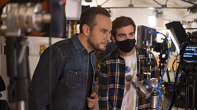 El mago Jorge Blass se une a UNICEF esta Navidad para dar a conocer Regalo Azul - 2, Foto 2