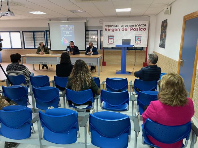 Un cole para el pueblo - 1, Foto 1