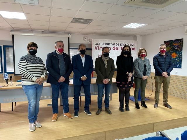 Un cole para el pueblo - 3, Foto 3