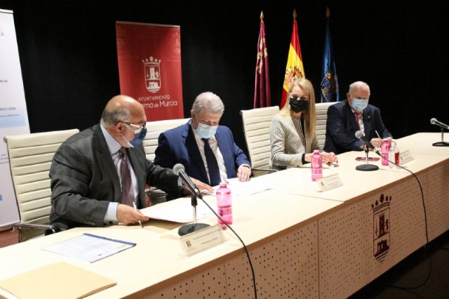 El Gobierno de España y la Comunidad de Regantes de Alhama invierten 1,4 millones de euros para la modernización de regadíos, Foto 1