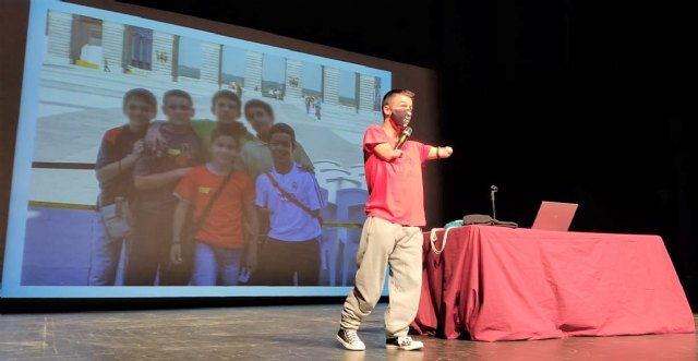 La charla taller Nunca dejes de sonreír captó la atención de los escolares ciezanos - 1, Foto 1