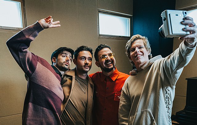 MELER y Caztro se unen para regalarnos la balada de estas navidades - 4, Foto 4