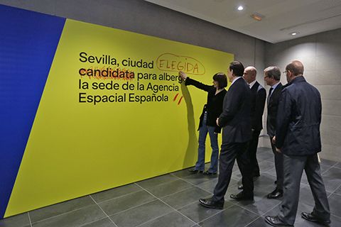 El Ayuntamiento de Sevilla pone en marcha una estrategia para aprovechar el potencial de la Agencia Espacial Española que incluye la creación de un hub y de una incubadora - 1, Foto 1
