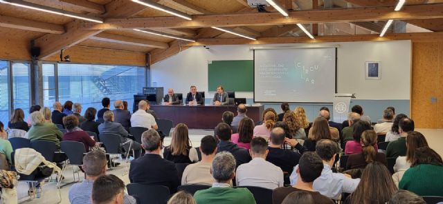 El Gobierno regional invertirá 40 millones en los próximos tres años para mejorar la gestión eficaz y sostenible de los residuos urbanos - 1, Foto 1