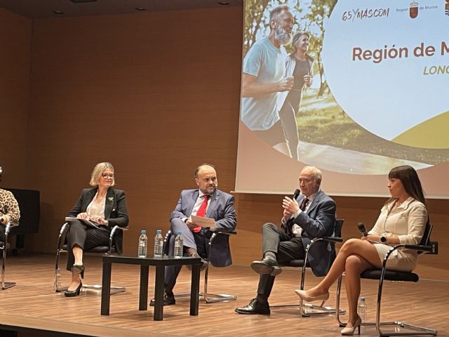 El Gerente de Ribera Hospital de Molina presente en el evento 65ymás Región de Murcia Sénior para destacar la importancia de la longevidad saludable - 3, Foto 3