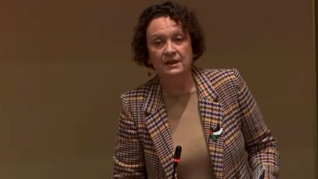 Marín, a López Miras: ¿Tiene que morir alguien en el Santa Lucía para que usted cambie la cubierta inflamable? - 1, Foto 1