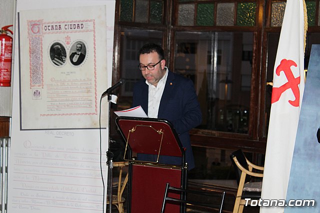 Totana acogi una Conferencia Institucional de la Unin Monrquica de España - 20