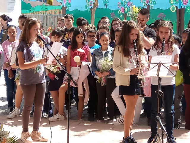 Emotivo y colorido da de La Cruz en el CEIP La Cruz de Totana - 25