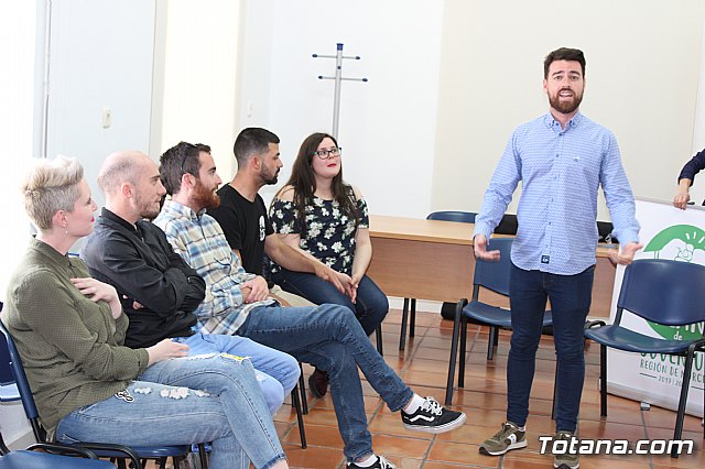 El director general de Juventud se rene con las asociaciones juveniles de Totana - 7