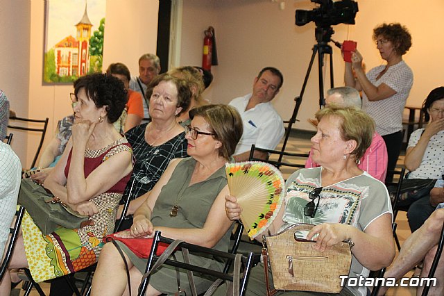 Gran aceptacin de la mesa redonda titulada “La llegada de la democracia a Totana contada por sus protagonistas. Las primeras elecciones democrticas” - 4