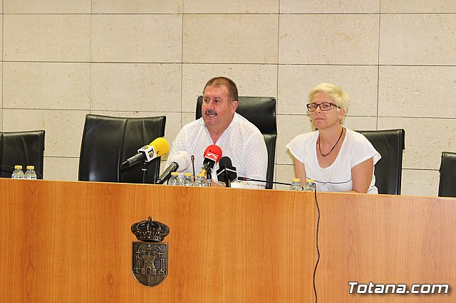 Se entregan los II Premios de Excelencia Acadmica del curso 2016/2017 a los alumnos de la ESO y Bachillerato del IES 