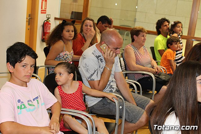 El Ayuntamiento realiza un reconocimiento institucional a los escolares de los distintos centros educativos de Totana que han obtenido buenos resultados en el programa regional de Deporte Escolar - 11