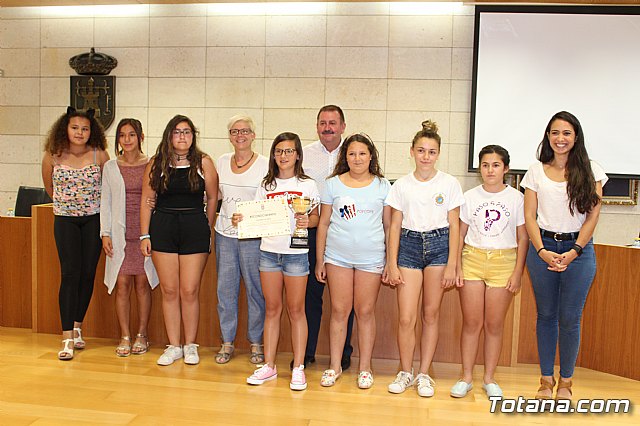 El Ayuntamiento realiza un reconocimiento institucional a los escolares de los distintos centros educativos de Totana que han obtenido buenos resultados en el programa regional de Deporte Escolar - 20