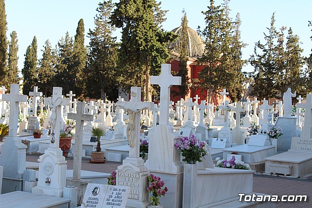 Tradicional Misa en el Cementerio Municipal “Nuestra Sra. del Carmen” con motivo de la festividad de la Virgen del Carmen - 24
