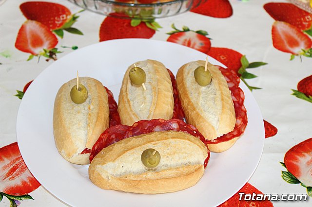 Unos 60 niños y niñas participan este mes en el Taller de Cocina Creativa y Divertida - 4