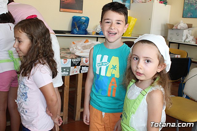 Unos 60 niños y niñas participan este mes en el Taller de Cocina Creativa y Divertida - 9