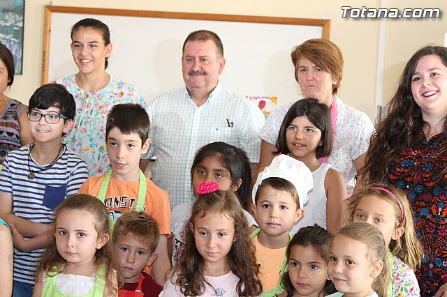 Unos 60 niños y niñas participan este mes en el Taller de Cocina Creativa y Divertida - 31