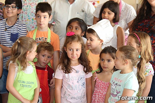 Unos 60 niños y niñas participan este mes en el Taller de Cocina Creativa y Divertida - 32