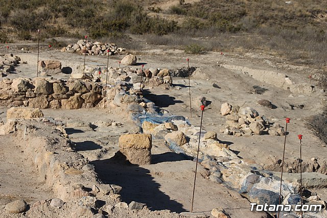 Unos 20 voluntarios participan en el V Campo de Trabajo Arqueolgico de “Las Cabezuelas”, que se celebra hasta el 3 de agosto - 29