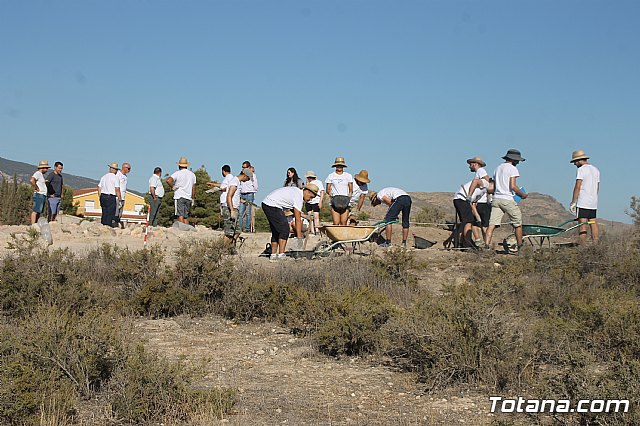 Unos 20 voluntarios participan en el V Campo de Trabajo Arqueolgico de “Las Cabezuelas”, que se celebra hasta el 3 de agosto - 41