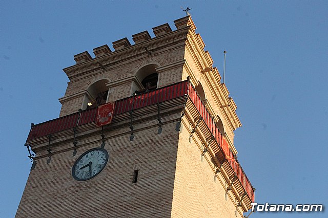 Totana Custom realiz su tradicional ofrenda a Santiago Apstol, patrn de Totana - 1