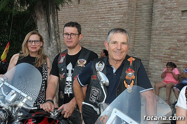 Totana Custom realiz su tradicional ofrenda a Santiago Apstol, patrn de Totana - 20