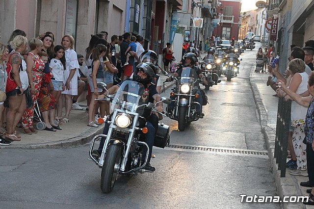 Totana Custom realiz su tradicional ofrenda a Santiago Apstol, patrn de Totana - 38