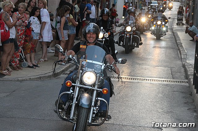 Totana Custom realiz su tradicional ofrenda a Santiago Apstol, patrn de Totana - 39