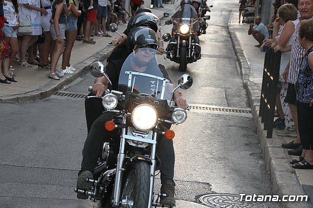 Totana Custom realiz su tradicional ofrenda a Santiago Apstol, patrn de Totana - 44