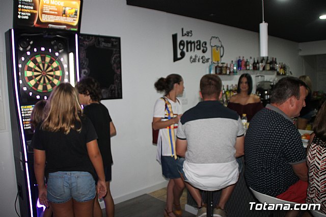 Abre sus puertas Las Lomas Caf Bar - 10