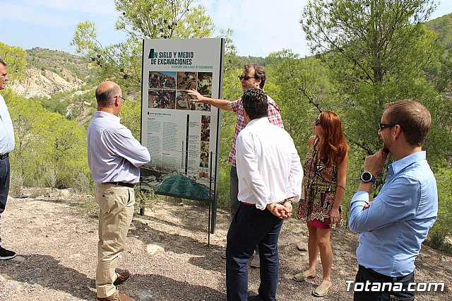 Ciudadanos reitera su apoyo a la preservacin y puesta en valor de nuestro patrimonio durante su visita al yacimiento argrico de La Bastida en Totana - 31