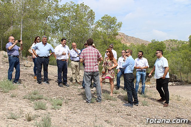 Ciudadanos reitera su apoyo a la preservacin y puesta en valor de nuestro patrimonio durante su visita al yacimiento argrico de La Bastida en Totana - 39