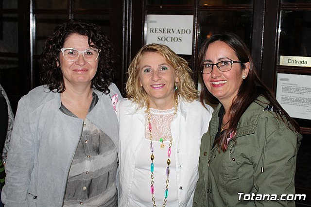 Un grupo de amigas, afectadas y supervivientes del Cncer de mama se renen un año ms con motivo del Da Mundial contra el Cncer de mama - 5