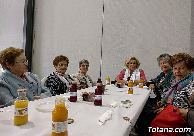 Totana estuvo presente en el Encuentro Regional de Amas de Casa, que se celebr en guilas - 1