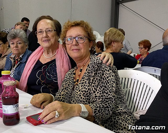 Totana estuvo presente en el Encuentro Regional de Amas de Casa, que se celebr en guilas - 3