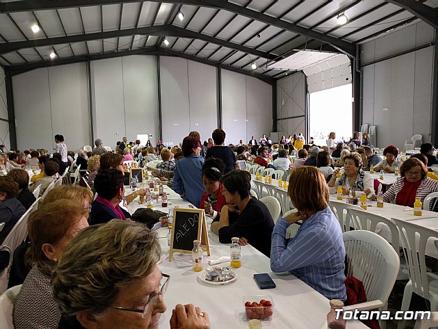 Totana estuvo presente en el Encuentro Regional de Amas de Casa, que se celebr en guilas - 8