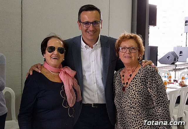 Totana estuvo presente en el Encuentro Regional de Amas de Casa, que se celebr en guilas - 15