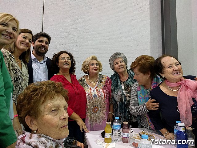 Totana estuvo presente en el Encuentro Regional de Amas de Casa, que se celebr en guilas - 16