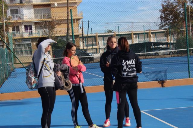 Tres tenistas totaneras ganan el Campeonato de España por Equipos 3*categora Absoluta - 10