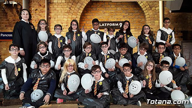 El CEIP La Cruz se lo pasa en grande en Halloween - 7