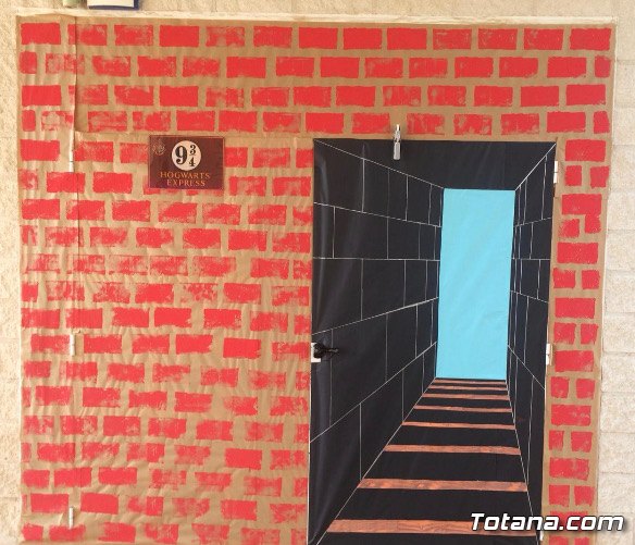 El CEIP La Cruz se lo pasa en grande en Halloween - 17