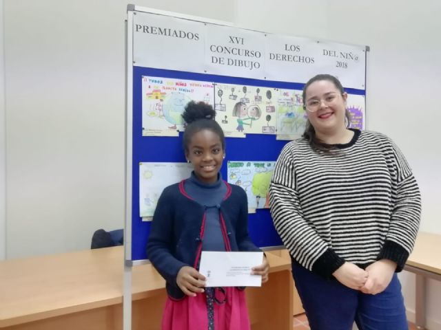 Se entregan los premios del XV Concurso de Dibujo de los Derechos del Niñ@ del 2018 - 2