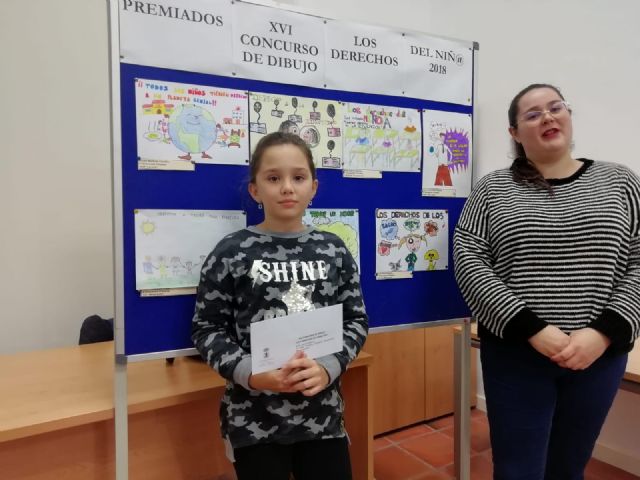 Se entregan los premios del XV Concurso de Dibujo de los Derechos del Niñ@ del 2018 - 6