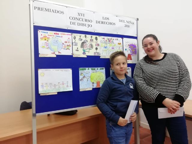 Se entregan los premios del XV Concurso de Dibujo de los Derechos del Niñ@ del 2018 - 9