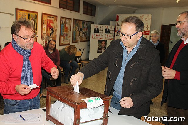 Juan Jos Cnovas ser el candidato de Ganar Totana a la alcalda en las elecciones de mayo de 2019, tras ser ratificado anoche - 5