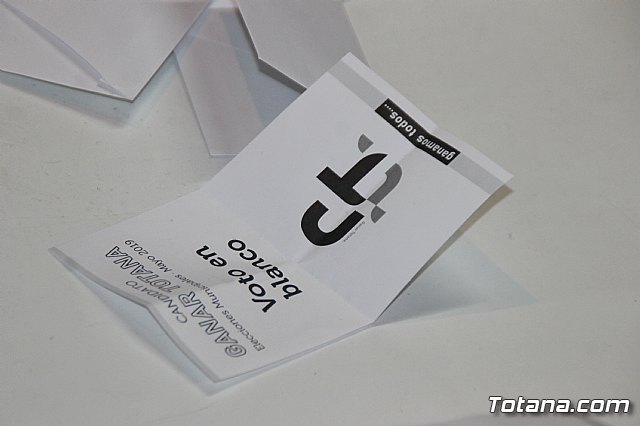 Juan Jos Cnovas ser el candidato de Ganar Totana a la alcalda en las elecciones de mayo de 2019, tras ser ratificado anoche - 11
